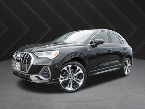 Used 2020 Audi Q3 2.0T Premium Plus image 1