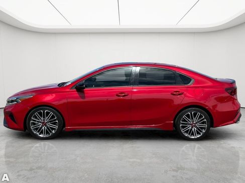 Used 2022 Kia Forte GT w/ GT2 Package FWD image 3