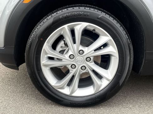 Used 2023 Buick Encore GX Preferred w/ Cold Weather Comfort Package image 12