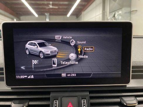 Used 2018 Audi Q5 2.0T Premium Plus w/ Premium Plus Package image 25