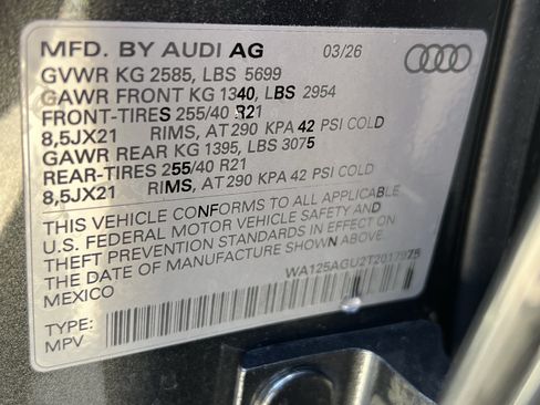 Used 2026 Audi SQ5 Premium Plus AWD/4WD image 37