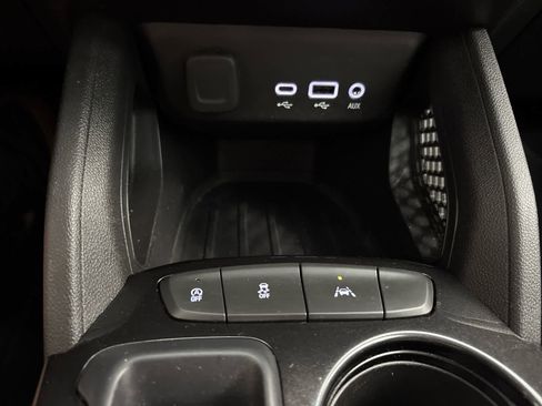Used 2022 Chevrolet TrailBlazer LT w/ Convenience Package FWD image 34