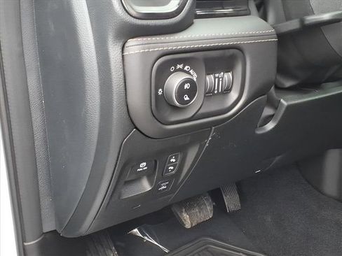 New 2026 RAM 1500 Limited AWD/4WD image 17