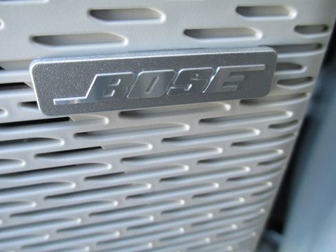 New 2026 GMC Acadia Denali w/ Super Cruise Package image 16