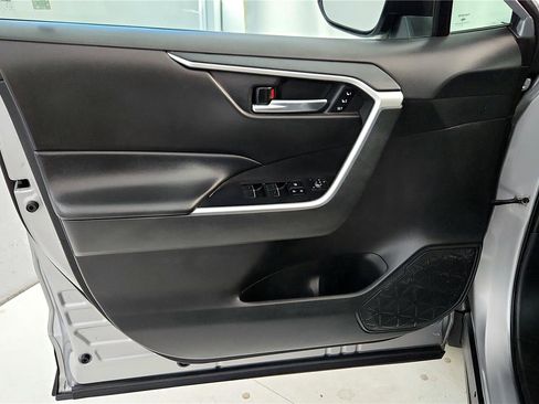 Certified 2022 Toyota RAV4 XLE Premium image 34