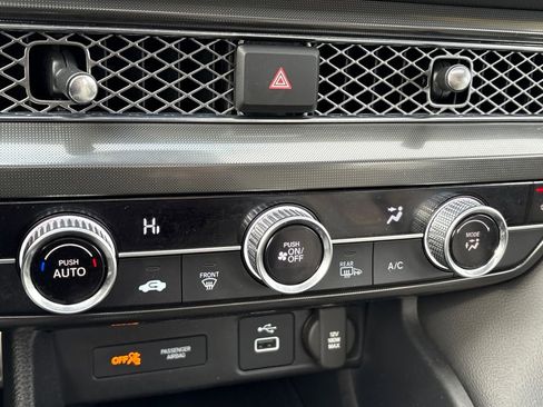 Used 2023 Acura Integra A-Spec image 16