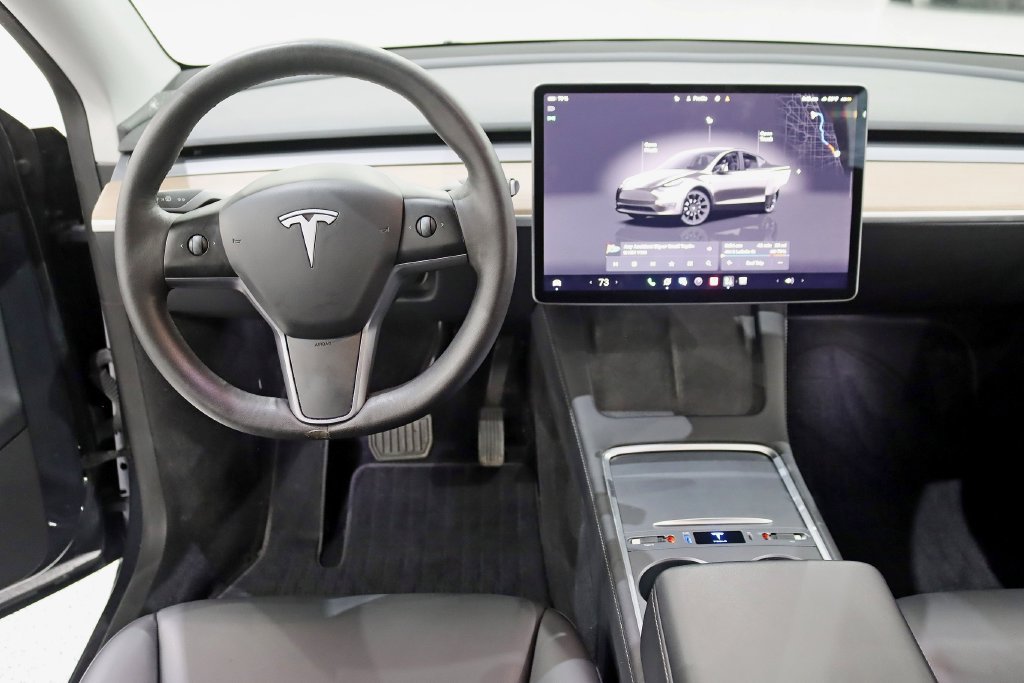 Used 2023 Tesla Model Y Long Range AWD/4WD image 14