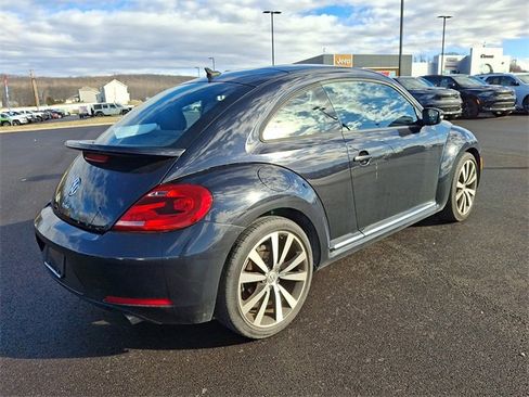 Used 2013 Volkswagen Beetle 2.0T image 7