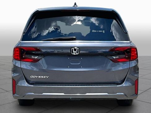 Certified 2025 Honda Odyssey EX-L image 5