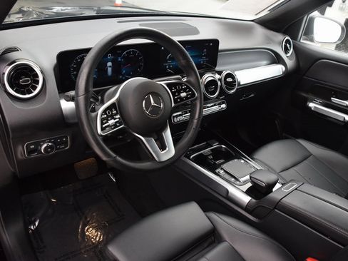Certified 2022 Mercedes-Benz GLB 250 image 18