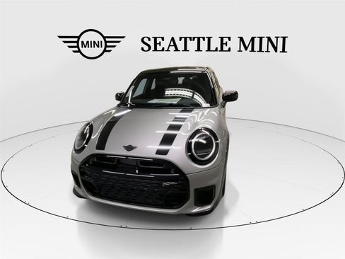 New 2026 MINI Cooper S image 4