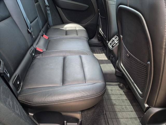 Used 2023 Volvo XC40 B5 Plus w/ Driver Assist Package AWD/4WD image 22