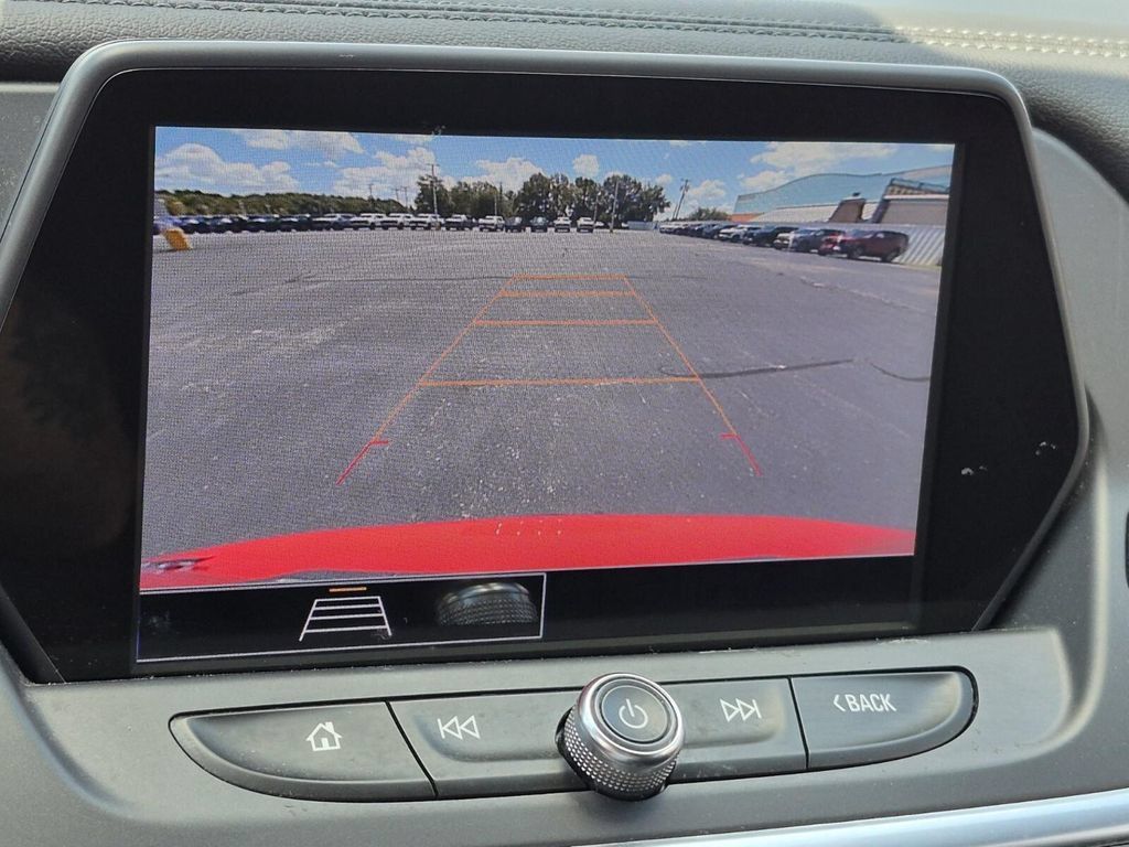 Used 2021 Chevrolet Blazer LT FWD image 22