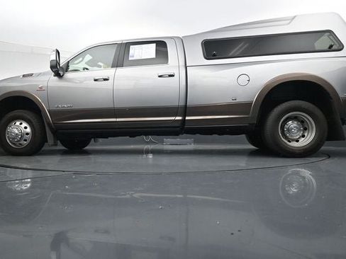 Used 2023 RAM 3500 Limited AWD/4WD image 37