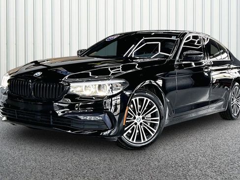 Used 2018 BMW 530i xDrive AWD/4WD image 3