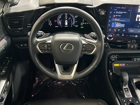 Used 2024 Lexus NX 350h AWD w/ Vision Package image 16