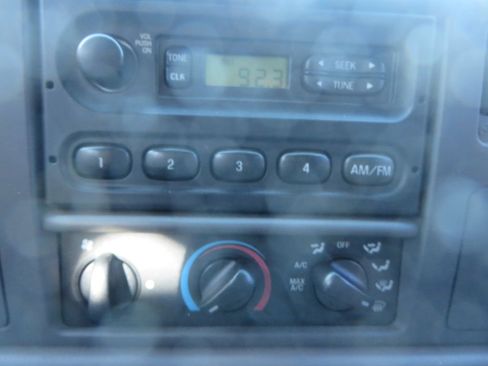 Used 2001 Ford F450 2WD Crew Cab Super Duty image 23