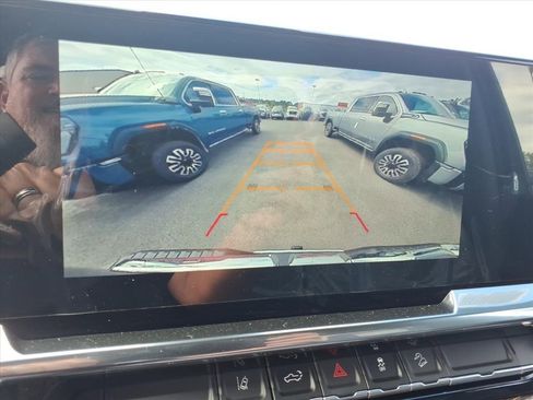 New 2025 GMC Sierra 2500 SLE image 24