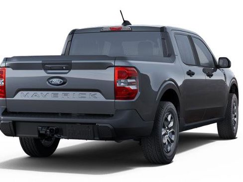 New 2025 Ford Maverick XLT FWD image 3