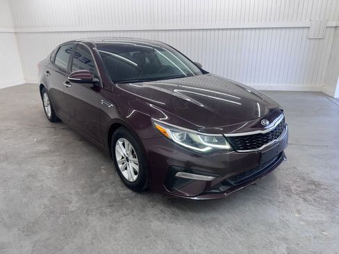 Used 2020 Kia Optima LX image 3