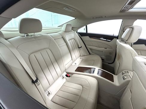 Used 2015 Mercedes-Benz CLS 400 4MATIC image 42