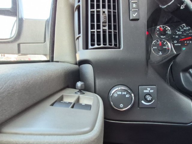 Used 2024 GMC Savana 2500 w/ Driver Convenience Package RWD image 21