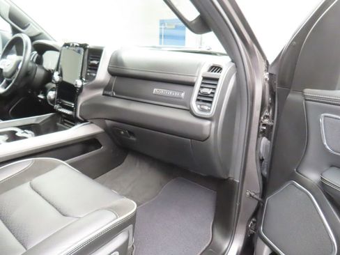 Used 2023 RAM 1500 Laramie AWD/4WD image 30
