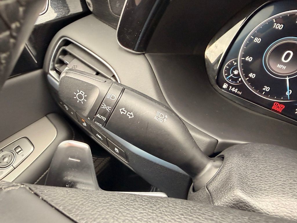 Used 2022 Hyundai Palisade Limited AWD/4WD image 17