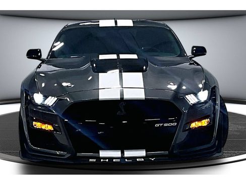 Used 2020 Ford Mustang Shelby GT500 w/ Technology Package RWD image 4