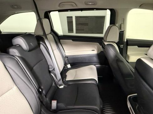 New 2026 Honda Odyssey Elite image 46