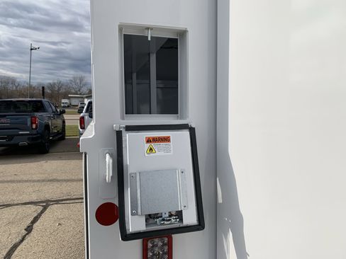 New 2025 GMC Savana 3500 w/ Power Convenience Package image 39