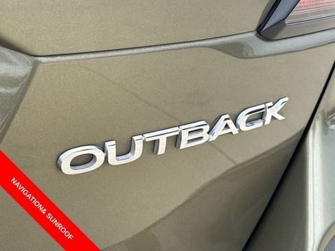 Used 2024 Subaru Outback Limited AWD/4WD image 14