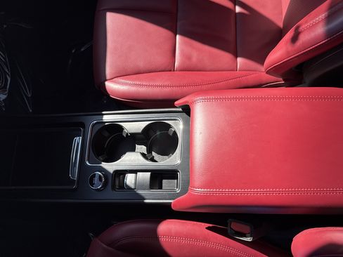 Used 2023 Lincoln Corsair Reserve w/ Equipment Group 201A image 24