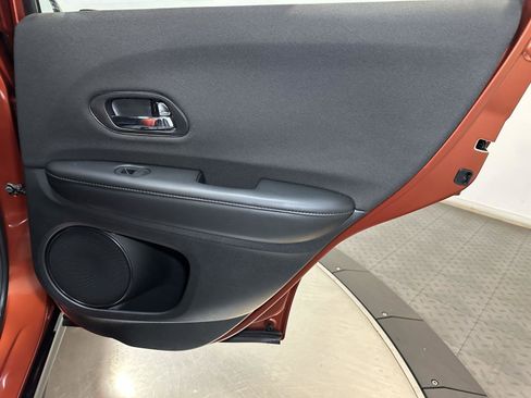 Used 2019 Honda HR-V Sport image 33
