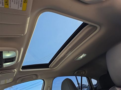 Used 2023 Subaru Crosstrek 2.5i Sport w/ Popular Package #3 image 27