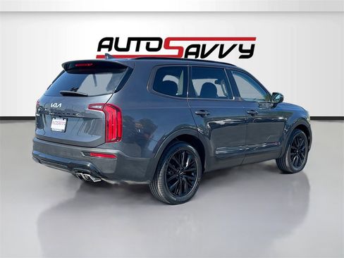 Used 2022 Kia Telluride EX w/ EX Premium Package image 7