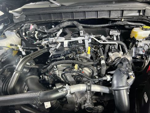 Used 2025 Ford Bronco 2-Door AWD/4WD image 27