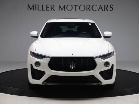 Used 2019 Maserati Levante Trofeo AWD/4WD image 11