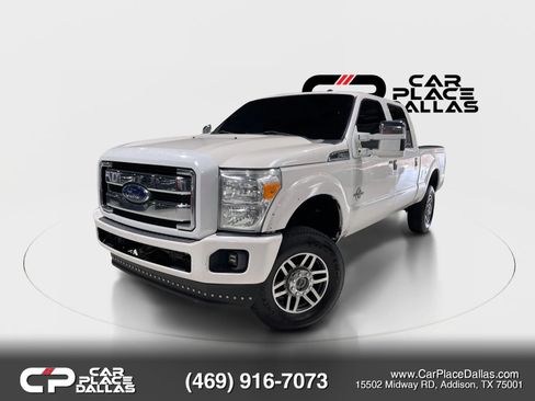 Used 2016 Ford F350 Platinum w/ Platinum Package AWD/4WD image 2