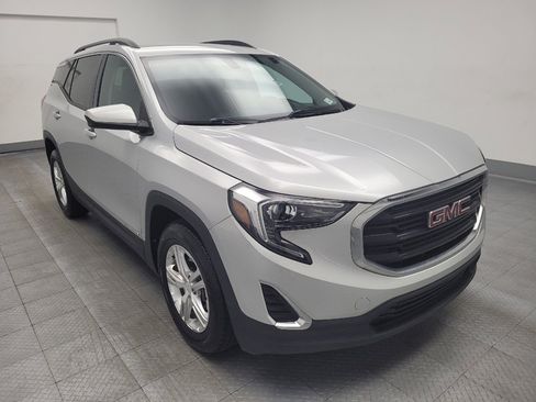 Used 2019 GMC Terrain SLE w/ Driver Convenience Package image 13