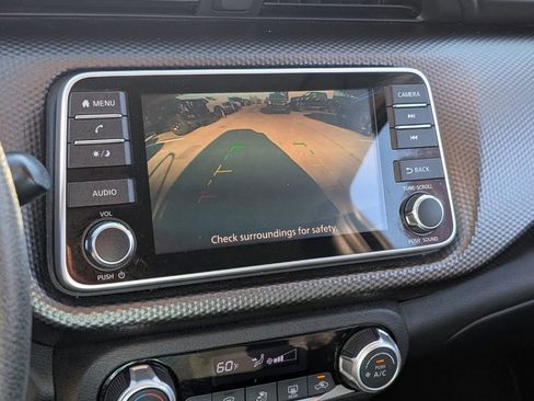 Used 2020 Nissan Kicks SV image 22