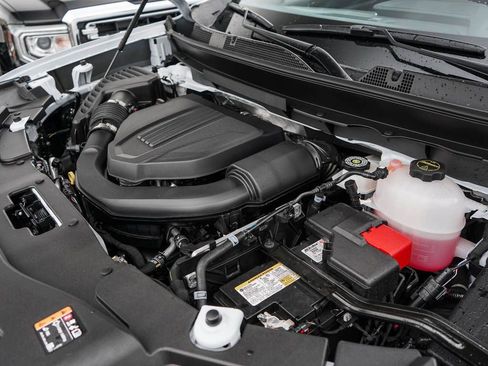 New 2026 GMC Acadia Denali Ultimate w/ LPO, Floor Liner Package AWD/4WD image 7