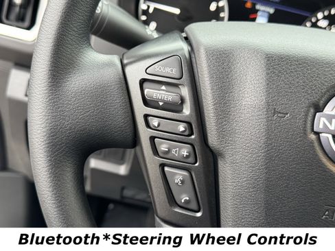 Certified 2025 Nissan Frontier SV image 5