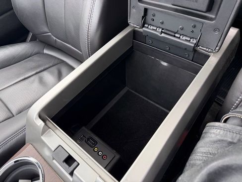 Used 2013 Ford F150 Lariat w/ Luxury Equipment Group image 19