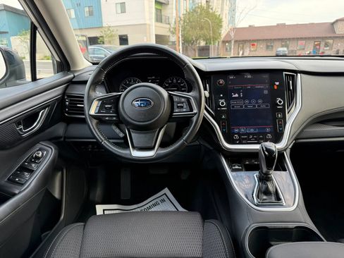 Used 2022 Subaru Outback Premium AWD/4WD image 16