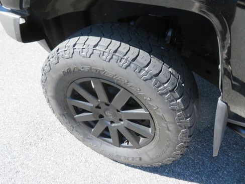 Used 2008 HUMMER H3 Alpha image 12