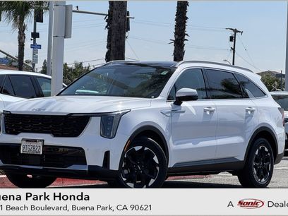 Used 2025 Kia Sorento S w/ Panoramic Sunroof Package