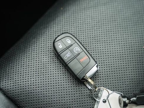 Used 2023 Dodge Durango R/T AWD/4WD image 62