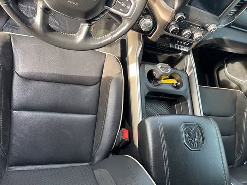 Used 2020 RAM 1500 Laramie image 15