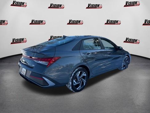 New 2025 Hyundai Elantra SEL FWD image 5